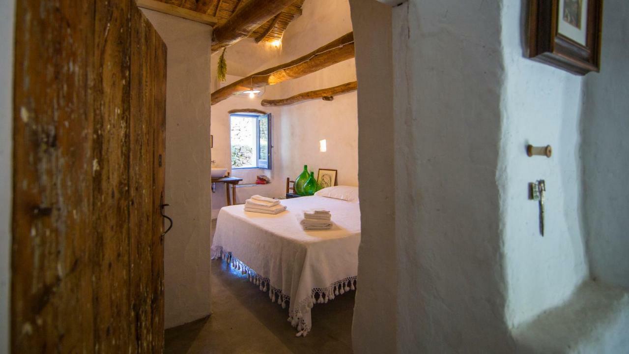 Mario Cesare - Exclusive B&B Gergei Екстер'єр фото